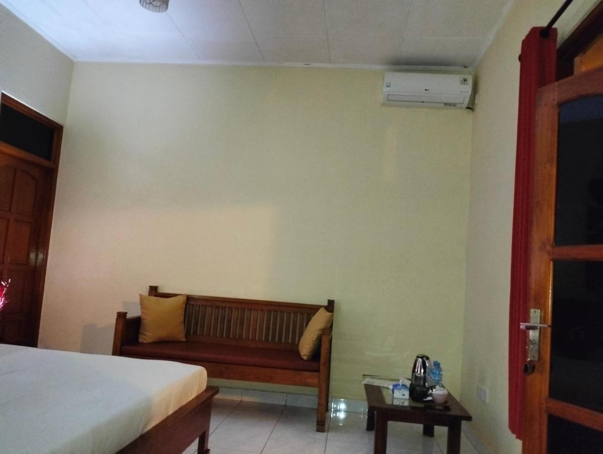 Kaia Lovina Guest House Экстерьер фото
