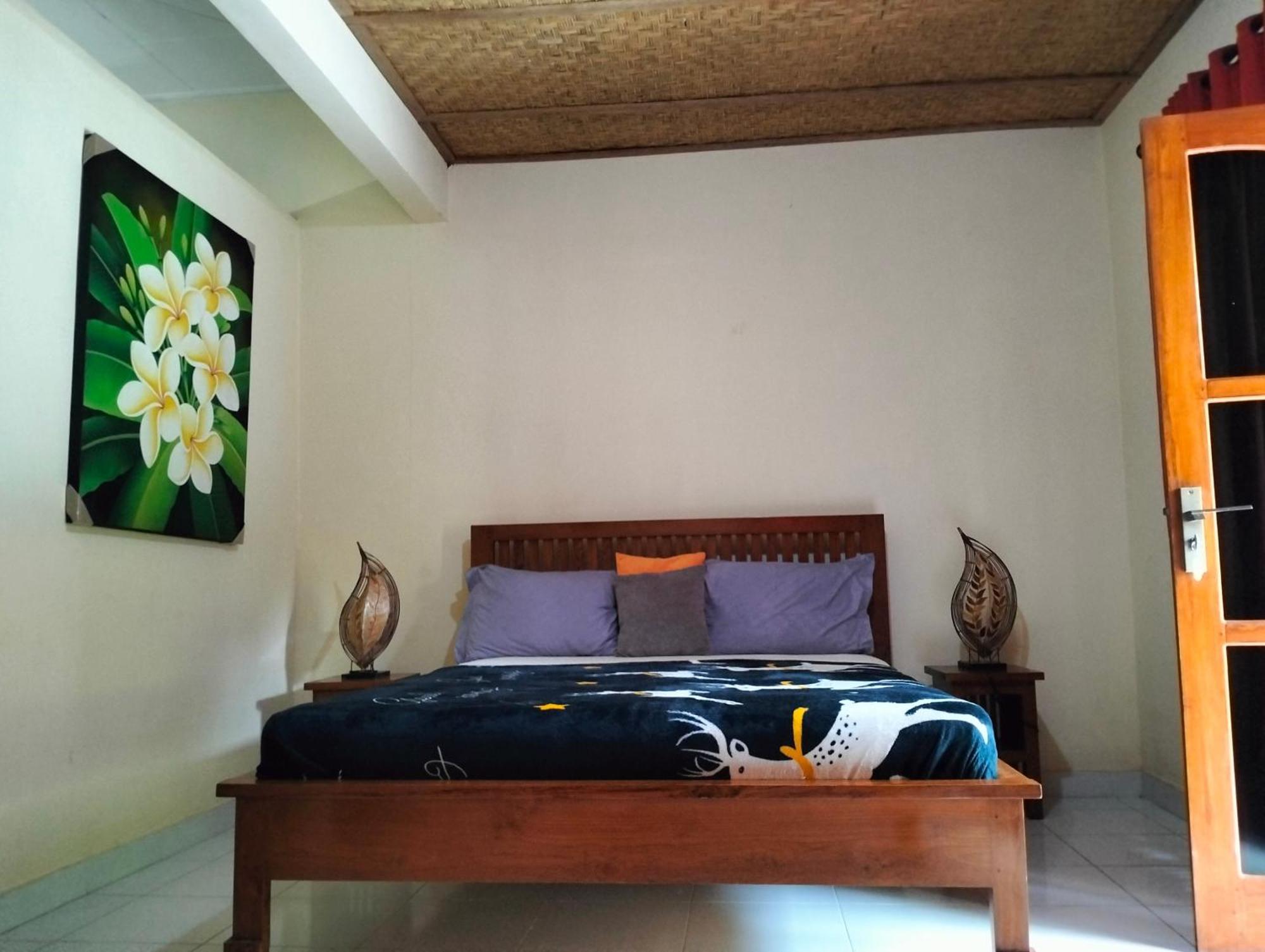 Kaia Lovina Guest House Экстерьер фото