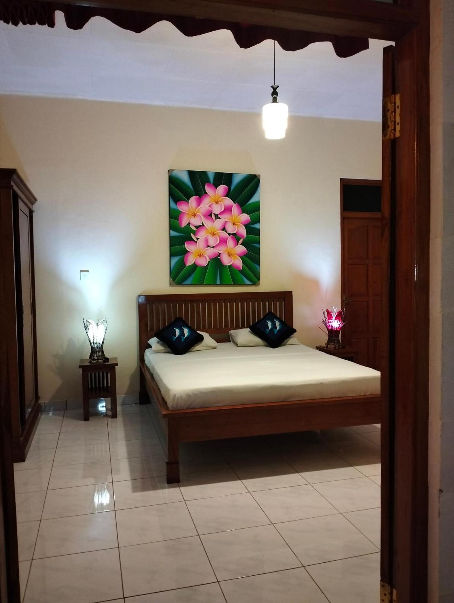 Kaia Lovina Guest House Экстерьер фото